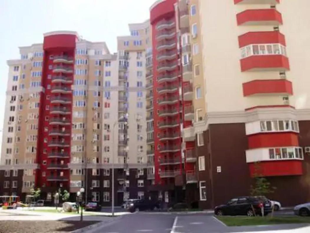 Lux Apartment, Liko Grad Kijev Kültér fotó