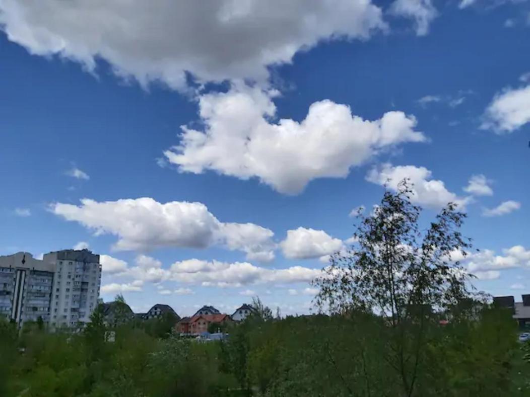 Lux Apartment, Liko Grad Kijev Kültér fotó